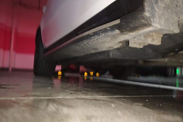 Used Mercedes-Benz GLE AMG  Chassis Front Right