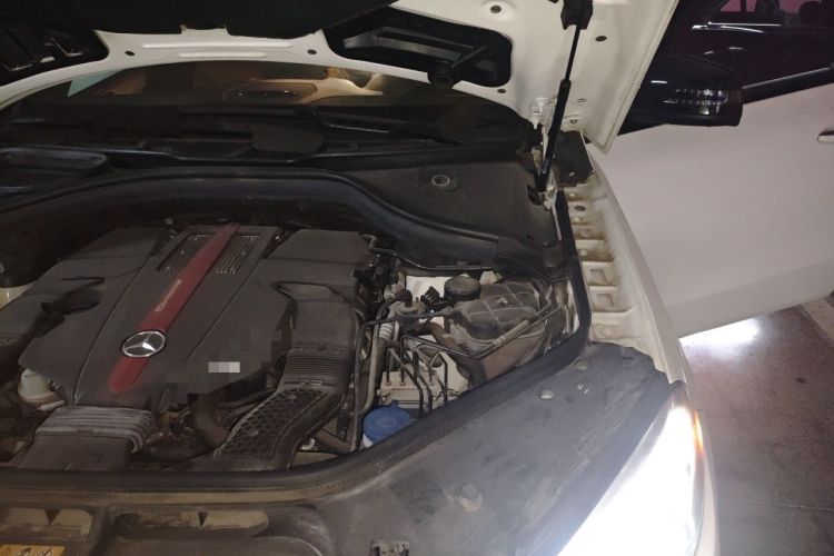 Used Mercedes-Benz GLE AMG  Engine Bay Left