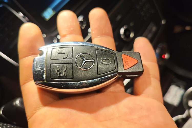 Used Mercedes-Benz GLE AMG  Vehicle Key