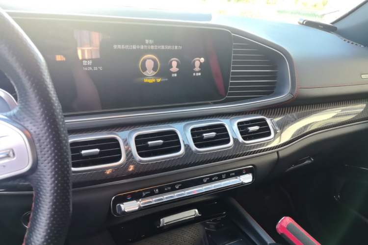 Used Mercedes-Benz GLE AMG 2020 AMG GLE 53 4MATIC+ Audio And AC Panel