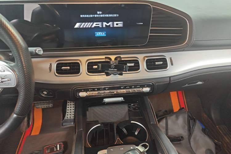 Used Mercedes-Benz GLE AMG 2020 AMG GLE 53 4MATIC+ Audio And AC Panel