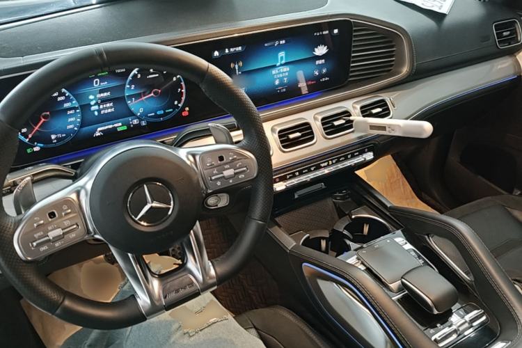 Used Mercedes-Benz GLE AMG 2020 AMG GLE 53 4MATIC+ Center Console