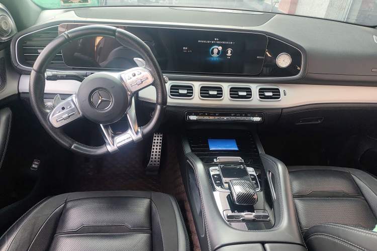 Used Mercedes-Benz GLE AMG 2020 AMG GLE 53 4MATIC+ Center Console