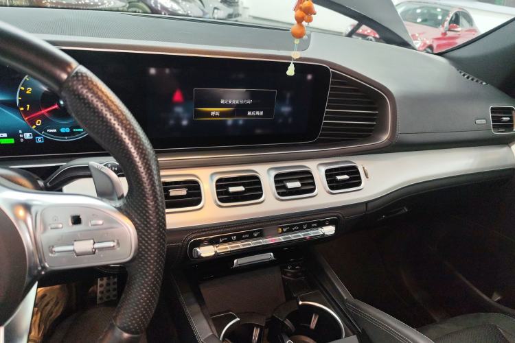 Used Mercedes-Benz GLE AMG 2020 AMG GLE 53 4MATIC+ Center Console