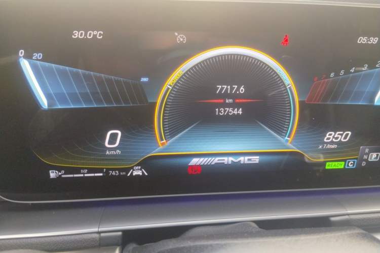 Used Mercedes-Benz GLE AMG 2020 AMG GLE 53 4MATIC+ Odometer Close Up