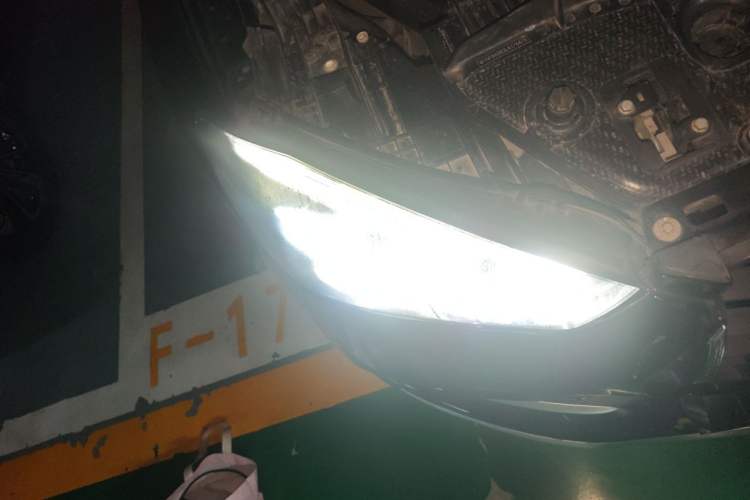 Used Mercedes-Benz GLE AMG 2020 AMG GLE 53 4MATIC+ Right Front Headlight