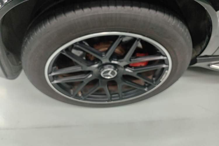 Used Mercedes-Benz GLE AMG 2020 AMG GLE 53 4MATIC+ Right Rear Wheel Hub