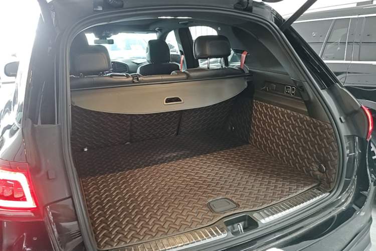 Used Mercedes-Benz GLE AMG 2020 AMG GLE 53 4MATIC+ Trunk