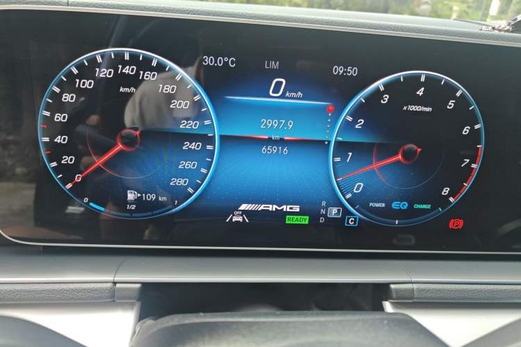Used Mercedes-Benz GLE AMG 2020 AMG GLE 53 4MATIC+ Odometer Close Up