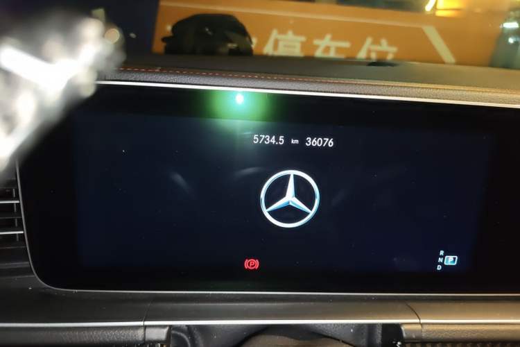 Used Mercedes-Benz GLE AMG 2020 AMG GLE 53 4MATIC+ Odometer Close Up