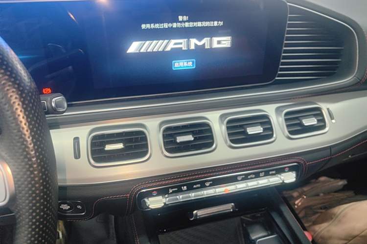 Used Mercedes-Benz GLE AMG 2020 AMG GLE 53 4MATIC+ Audio And AC Panel