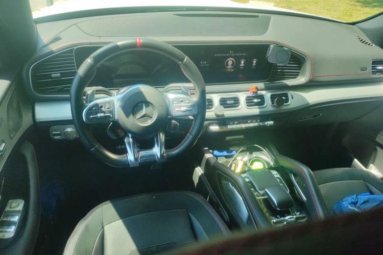 Used Mercedes-Benz GLE AMG 2020 AMG GLE 53 4MATIC+ Center Console