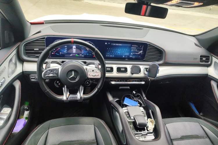 Used Mercedes-Benz GLE AMG 2020 AMG GLE 53 4MATIC+ Center Console