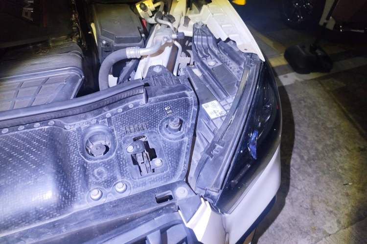 Used Mercedes-Benz GLE AMG 2020 AMG GLE 53 4MATIC+ Engine Bay Left