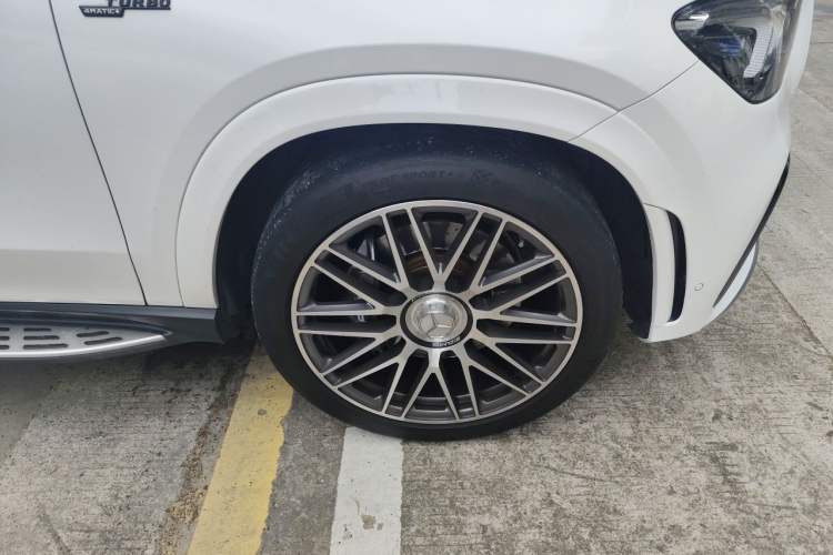 Used Mercedes-Benz GLE AMG 2020 AMG GLE 53 4MATIC+ Right Front Wheel Hub