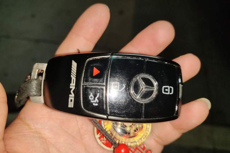 Used Mercedes-Benz GLE AMG  Vehicle Key