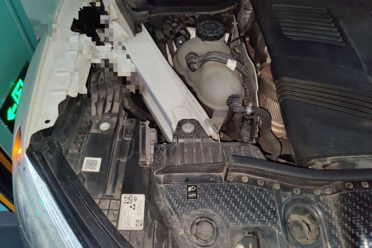 Used Mercedes-Benz GLE AMG  Engine Bay Right