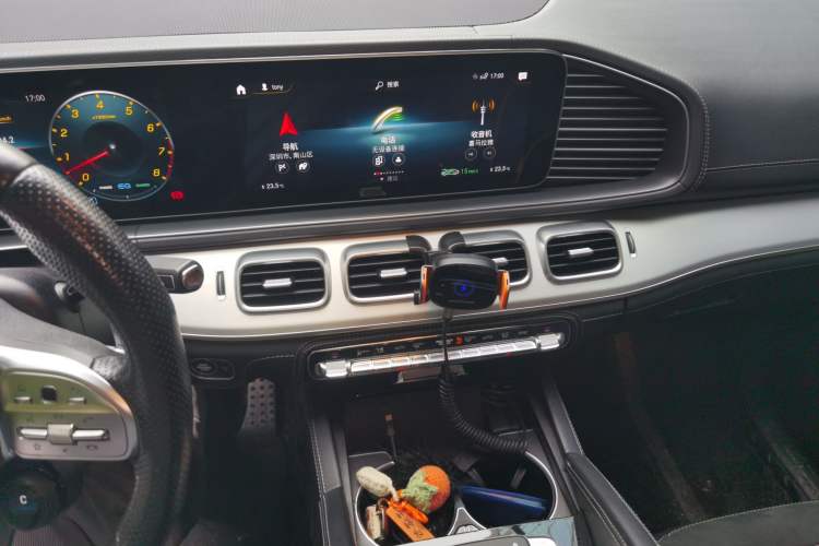 Used Mercedes-Benz GLE AMG 2022 AMG GLE 53 4MATIC+ Audio And AC Panel