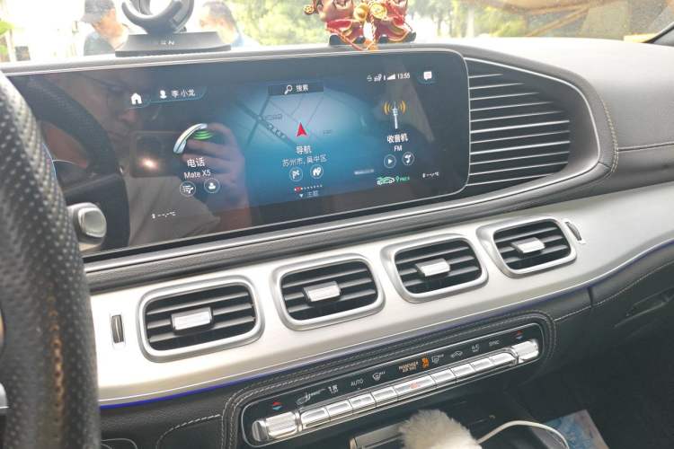 Used Mercedes-Benz GLE AMG 2022 AMG GLE 53 4MATIC+ Audio And AC Panel
