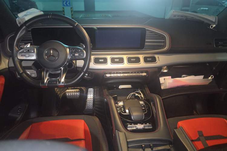 Used Mercedes-Benz GLE AMG 2022 AMG GLE 53 4MATIC+ Center Console