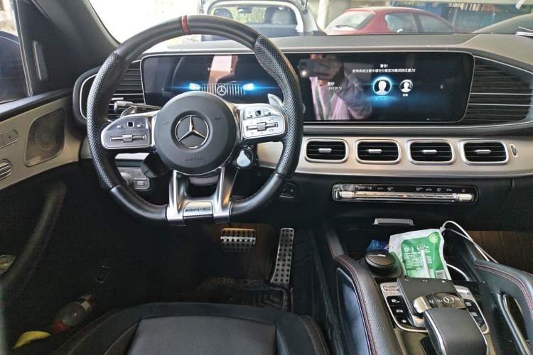 Used Mercedes-Benz GLE AMG 2022 AMG GLE 53 4MATIC+ Center Console