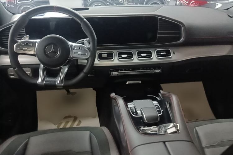 Used Mercedes-Benz GLE AMG 2022 AMG GLE 53 4MATIC+ Center Console