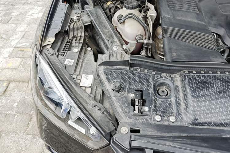 Used Mercedes-Benz GLE AMG 2022 AMG GLE 53 4MATIC+ Engine Bay Right