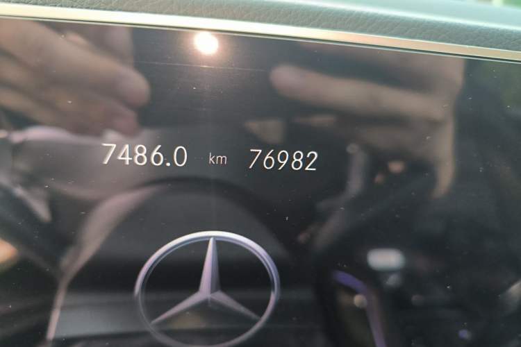Used Mercedes-Benz GLE AMG 2022 AMG GLE 53 4MATIC+ Odometer Close Up