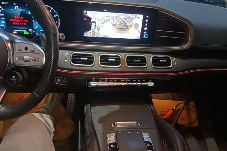 Used Mercedes-Benz GLE AMG 2022 AMG GLE 53 4MATIC+ Audio And AC Panel