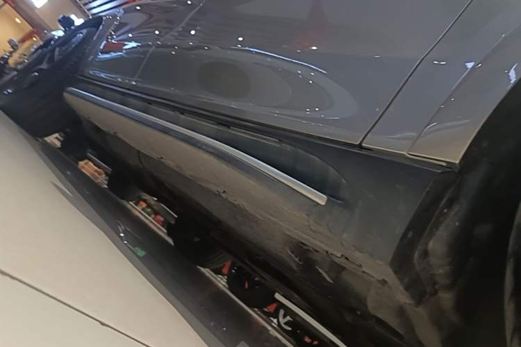 Used Mercedes-Benz GLE AMG 2022 AMG GLE 53 4MATIC+ Right Side Sill
