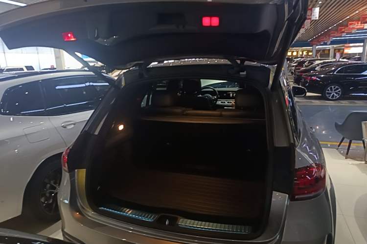 Used Mercedes-Benz GLE AMG 2022 AMG GLE 53 4MATIC+ Trunk