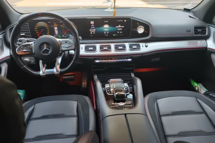 Used Mercedes-Benz GLE AMG 2022 AMG GLE 53 4MATIC+ Center Console