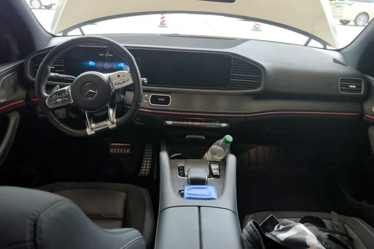Used Mercedes-Benz GLE AMG 2022 AMG GLE 53 4MATIC+ Center Console
