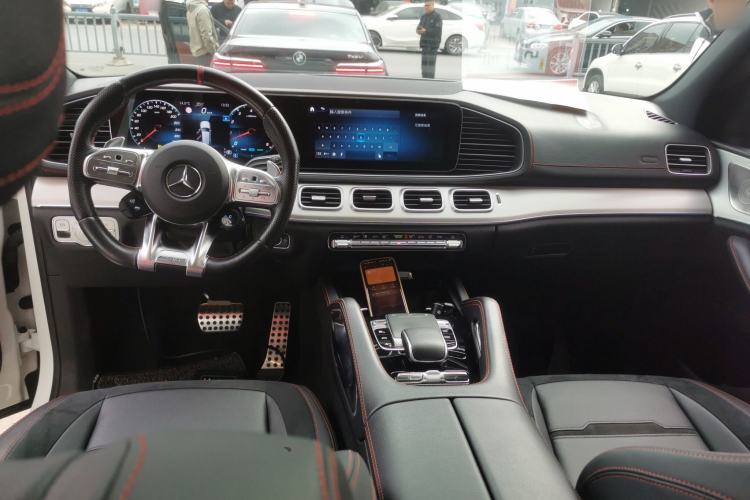 Used Mercedes-Benz GLE AMG 2022 AMG GLE 53 4MATIC+ Center Console