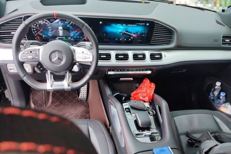 Used Mercedes-Benz GLE AMG 2023 AMG GLE 53 4MATIC+ Center Console