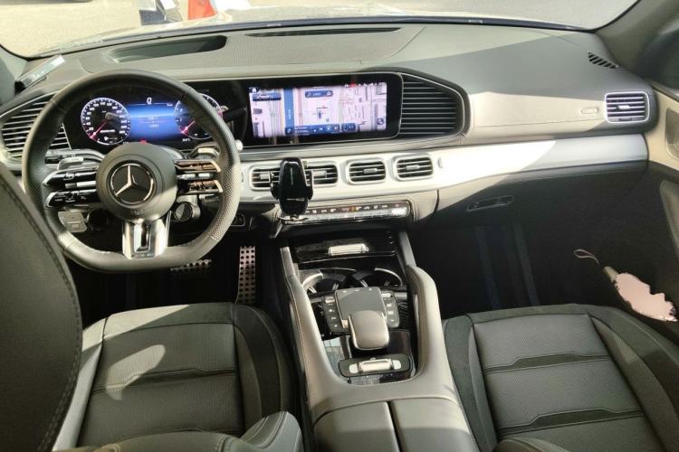 Used Mercedes-Benz GLE AMG 2023 AMG GLE 53 4MATIC+ Center Console