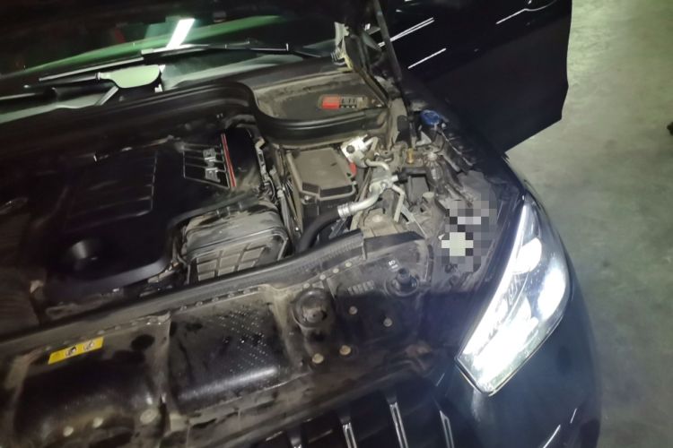 Used Mercedes-Benz GLE AMG 2023 AMG GLE 53 4MATIC+ Engine Bay Left