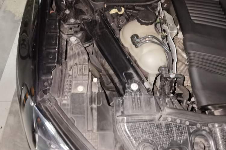 Used Mercedes-Benz GLE AMG 2023 AMG GLE 53 4MATIC+ 55th Anniversary Edition Engine Bay Right