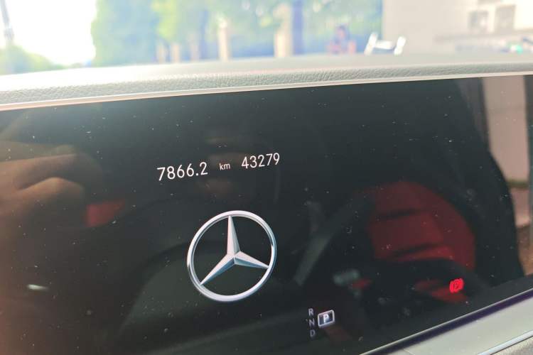 Used Mercedes-Benz GLE AMG 2023 AMG GLE 53 4MATIC+ 55th Anniversary Edition Odometer Close Up