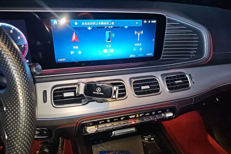 Used Mercedes-Benz GLE AMG 2024 AMG GLE 53 4MATIC+ Audio And AC Panel