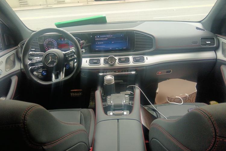 Used Mercedes-Benz GLE AMG 2024 AMG GLE 53 4MATIC+ Center Console