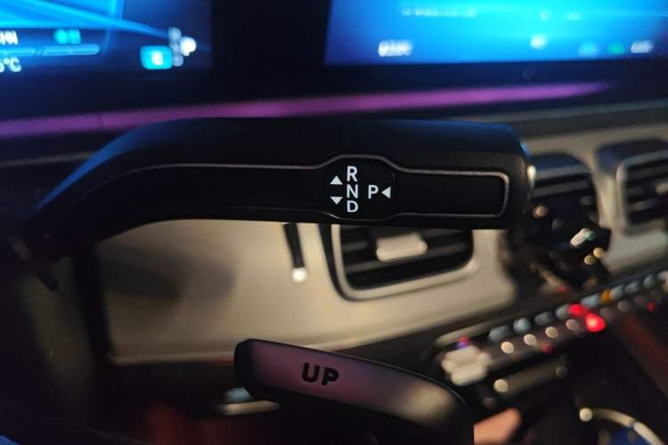 Used Mercedes-Benz GLE AMG 2024 AMG GLE 53 4MATIC+ Gear Lever
