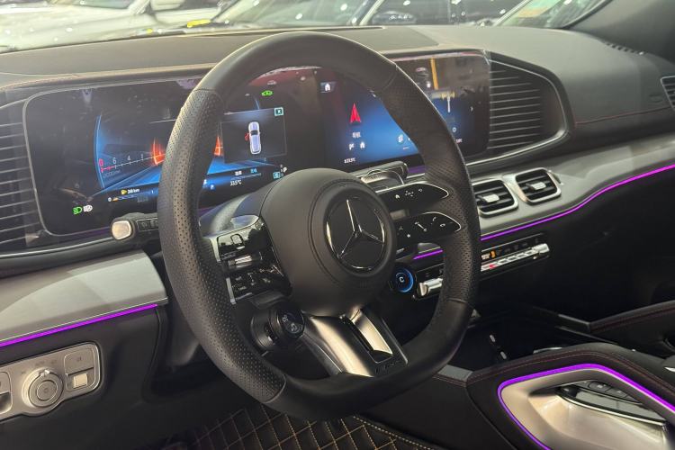 Used Mercedes-Benz GLE AMG 2024 AMG GLE 53 4MATIC+ Interior 3