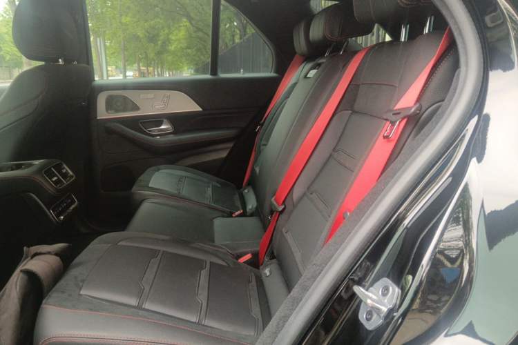 Used Mercedes-Benz GLE AMG 2024 AMG GLE 53 4MATIC+ Left Rear Seat