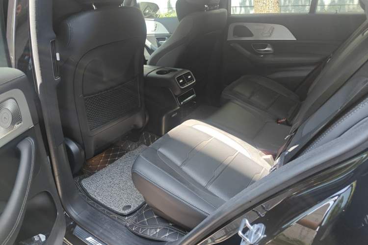 Used Mercedes-Benz GLE AMG 2024 AMG GLE 53 4MATIC+ Left Rear Seat