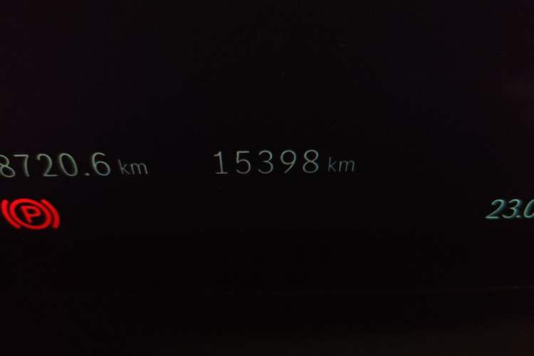 Used Mercedes-Benz GLE AMG 2024 AMG GLE 53 4MATIC+ Odometer Close Up