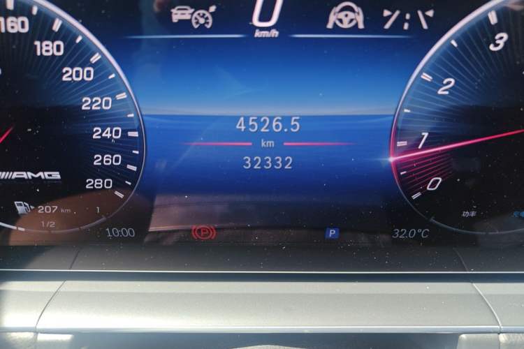 Used Mercedes-Benz GLE AMG 2024 AMG GLE 53 4MATIC+ Odometer Close Up