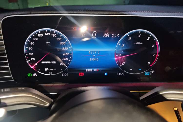 Used Mercedes-Benz GLE AMG 2024 AMG GLE 53 4MATIC+ Odometer Close Up