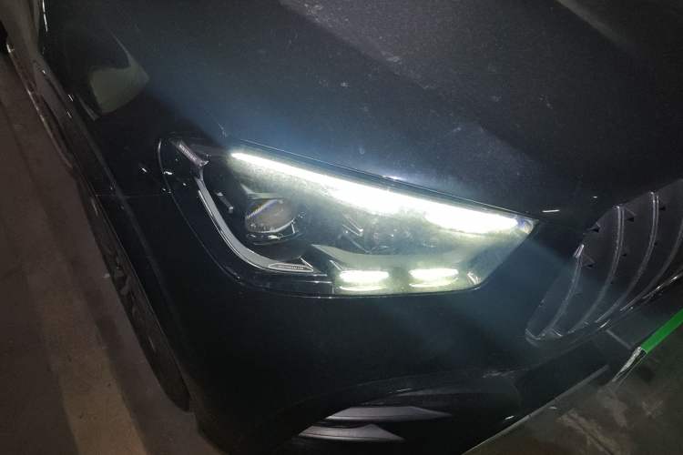 Used Mercedes-Benz GLE AMG 2024 AMG GLE 53 4MATIC+ Right Front Headlight