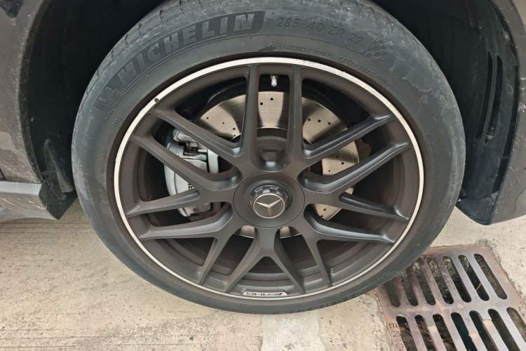 Used Mercedes-Benz GLE AMG 2024 AMG GLE 53 4MATIC+ Right Front Wheel Hub